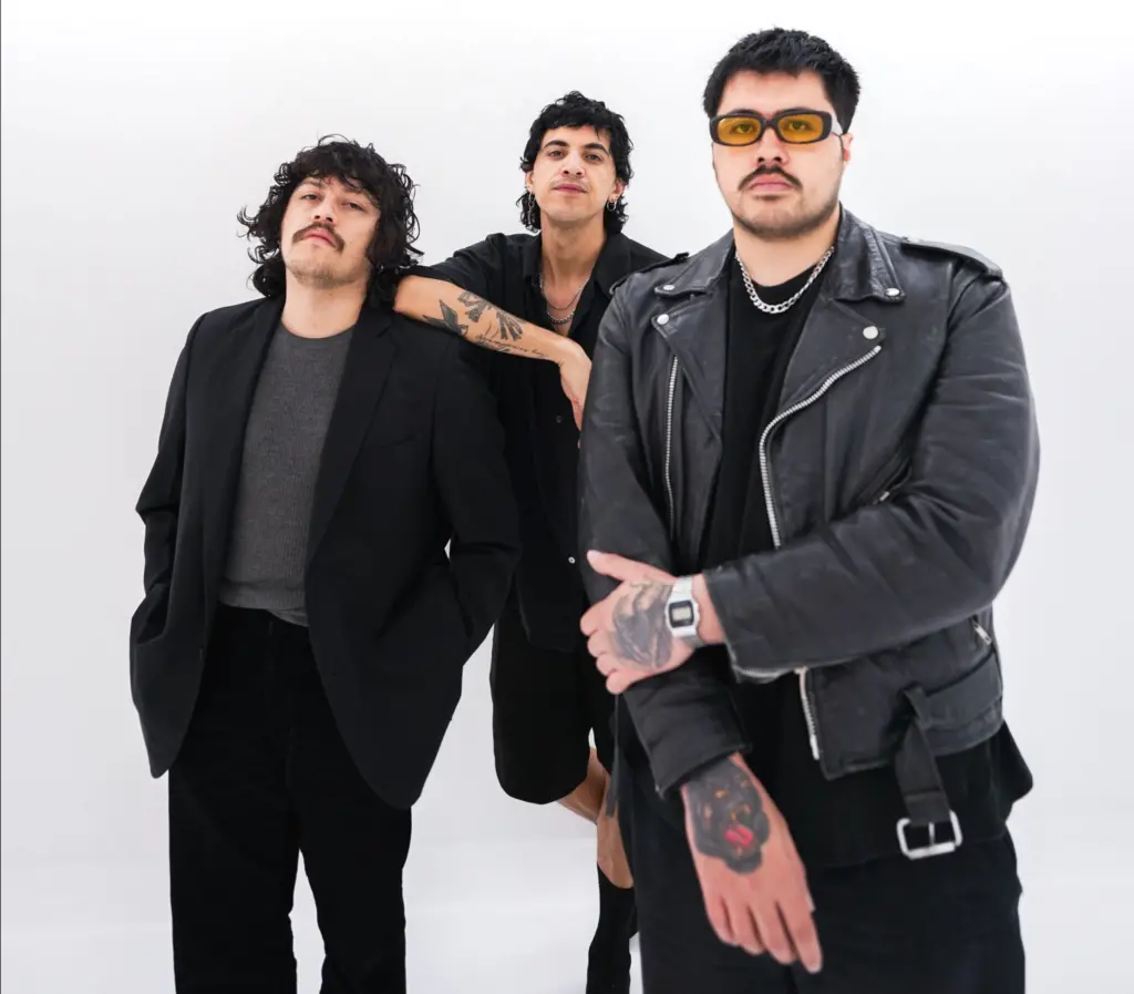 "De Cabeza" la nueva canción de TELEBIT