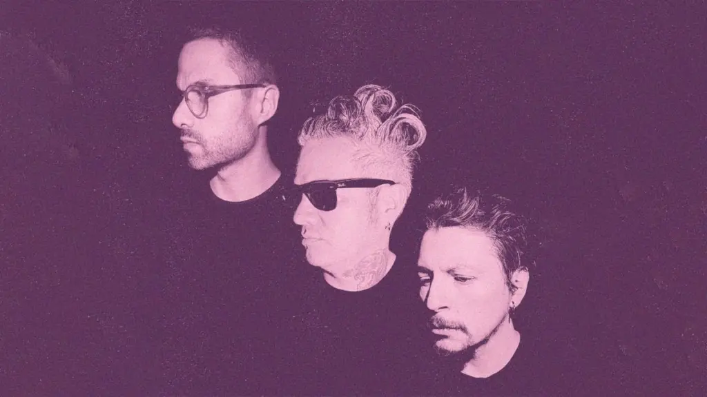 DIAMANTE ELÉCTRICO deslumbra con su nuevo sencillo "PORCELANA"