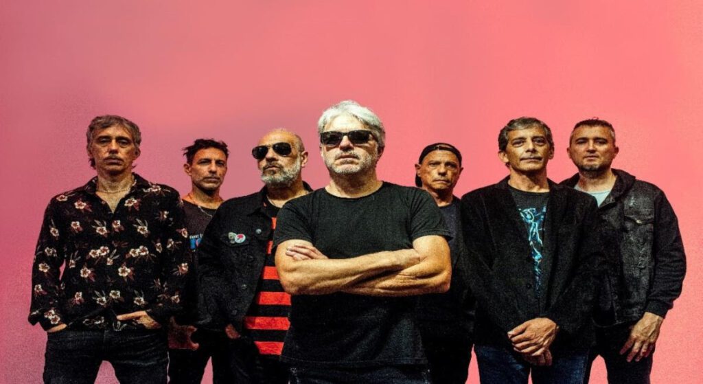 ESTELARES presenta nuevo single y videoclip 